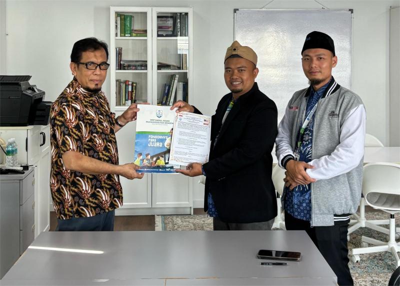 SMP Dimsa Teken MoU dengan AL-HAMRA Integrated School Malaysia, Perkuat Kerja Sama Pendidikan